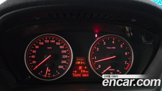 BMW X5 (E70) xDrive 35i 2011 — фото 8