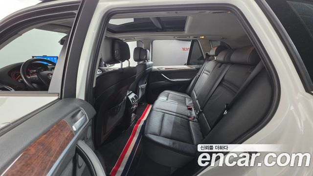 BMW X5 (E70) xDrive 35i 2011 — фото 17