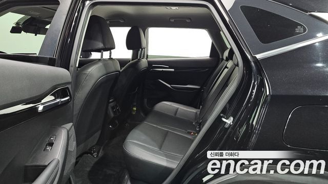 Kia Seltos Gasoline 1.6 Turbo 2WD Noblesse 2020 — фото 16
