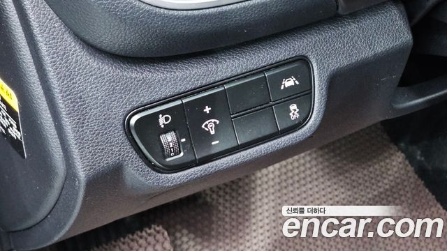 Kia Seltos Gasoline 1.6 Turbo 2WD Noblesse 2020 — фото 18