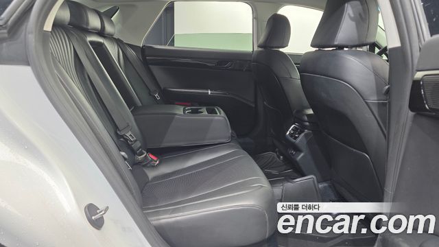 Hyundai Grandeur (GN7) 3.5 LPG 2WD (Taxi) Deluxe 2024 — фото 12