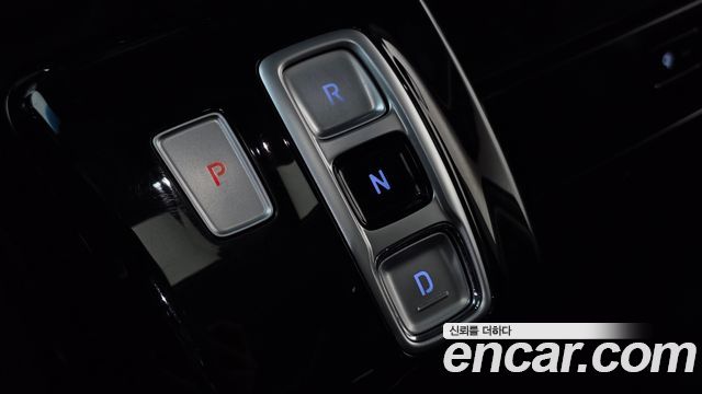 Hyundai Staria 4WD Lounge 9-Seater Inspiration 2025 — фото 9