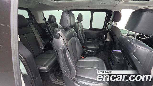 Hyundai Staria 4WD Lounge 9-Seater Inspiration 2025 — фото 23