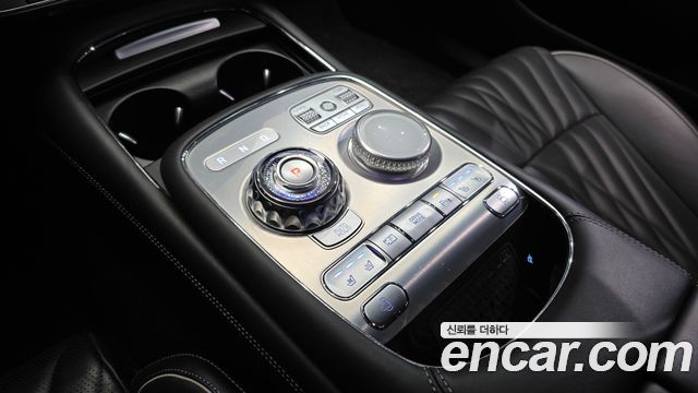 Genesis G90 (RS4) Gasoline 3.5 Turbo AWD 2022 — фото 9