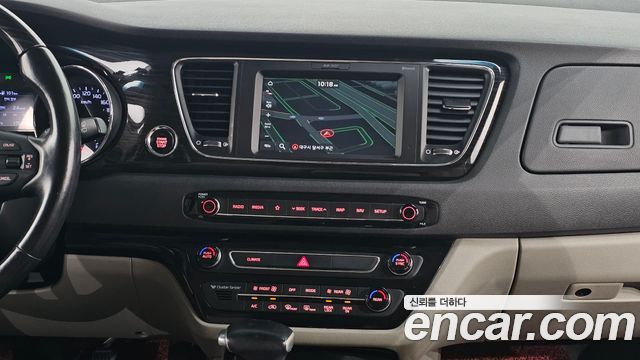 Kia Carnival 9-Seater Prstige 2019 — фото 15