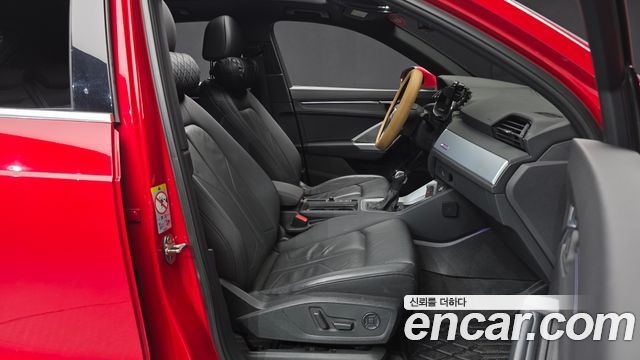 Audi Q3 (F3) 35 TDI Premium 2020 — фото 11