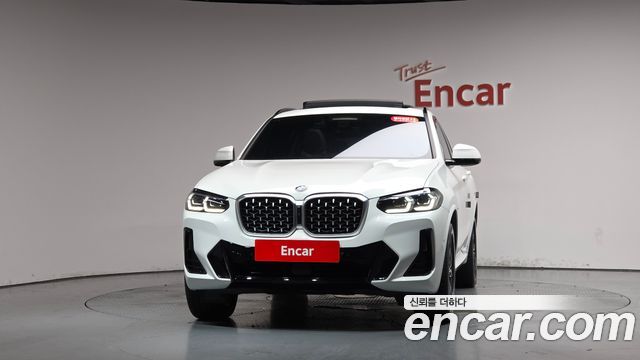 BMW X4 (G02) xDrive20i M Sport 2024 — фото 3