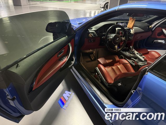 BMW 4 Series (F32) 428i M Sport Convertible 2015 — фото 15