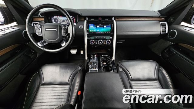 Land Rover Discovery 5 3.0 TD6 HSE Luxury 2018 — фото 7