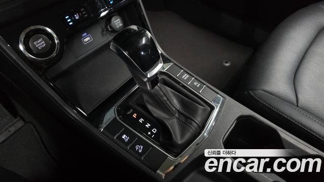 KG Mobility (SsangYong) Beautiful Korando Gasoline 1.5 2WD C5 Plus 2020 — фото 9