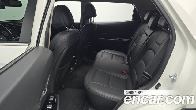 KG Mobility (SsangYong) Beautiful Korando Gasoline 1.5 2WD C5 Plus 2020 — фото 12