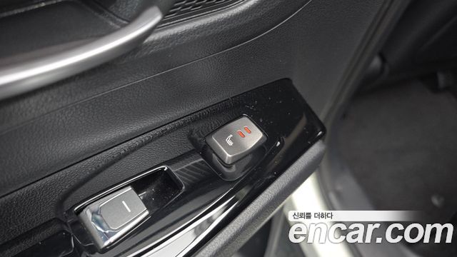 KG Mobility (SsangYong) Beautiful Korando Gasoline 1.5 2WD C5 Plus 2020 — фото 18