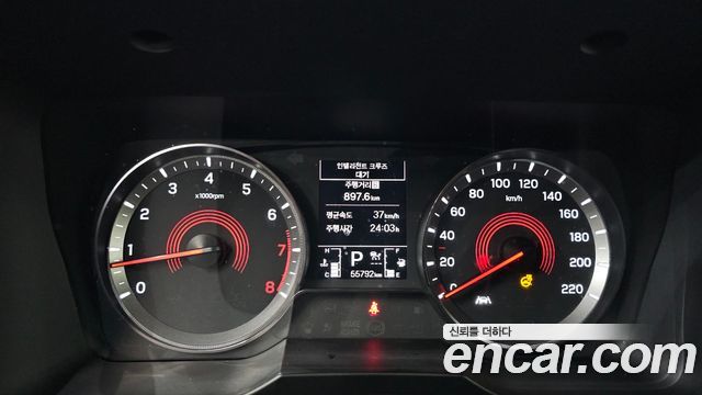 KG Mobility (SsangYong) Beautiful Korando Gasoline 1.5 2WD C5 Plus 2022 — фото 8