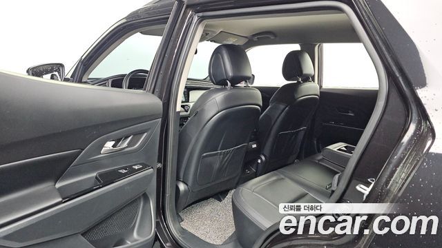 KG Mobility (SsangYong) Beautiful Korando Gasoline 1.5 2WD C5 Plus 2022 — фото 11