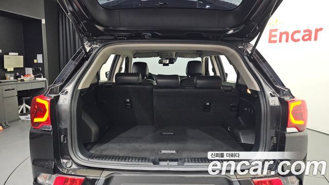 KG Mobility (SsangYong) Beautiful Korando Gasoline 1.5 2WD C5 Plus 2022 — фото 20
