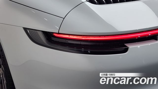 Porsche 911 (992) Carrera 4S Cabriolet 2020 — фото 23