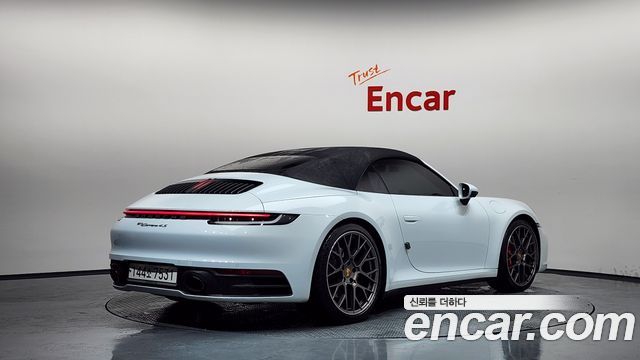Porsche 911 (992) Carrera 4S Cabriolet 2020 — фото 31