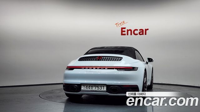Porsche 911 (992) Carrera 4S Cabriolet 2020 — фото 32