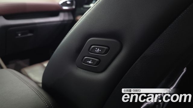 Hyundai Santa Fe (TM) Gasoline 2.0T 2WD Inspiration 2020 — фото 34