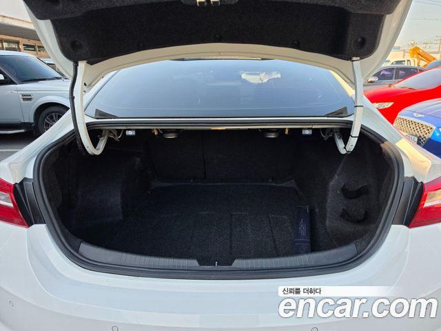 Chevrolet Malibu 1.5 Turbo LT Deluxe 2017 — фото 20