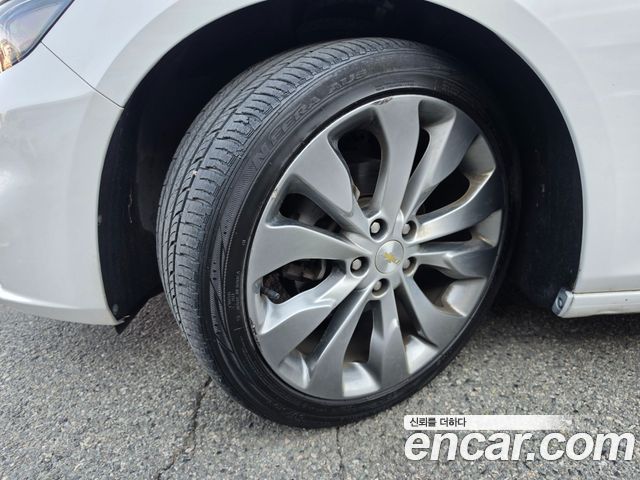 Chevrolet Malibu 1.5 Turbo LT Deluxe 2017 — фото 21