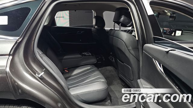 Genesis G80 (RG3) Gasoline 2.5 Turbo AWD 2022 — фото 11