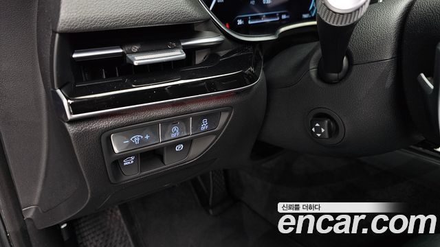 Genesis G80 (RG3) Gasoline 2.5 Turbo AWD 2022 — фото 28