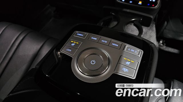 Genesis G80 (RG3) Gasoline 2.5 Turbo AWD 2022 — фото 34
