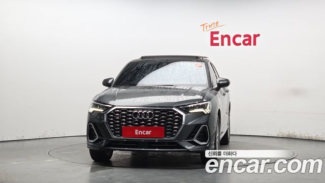 Audi Q3 (F3) 35 TDI Quattro Premium Sportback 2023 — фото 3