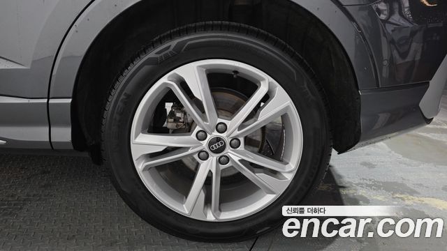Audi Q3 (F3) 35 TDI Quattro Premium Sportback 2023 — фото 21