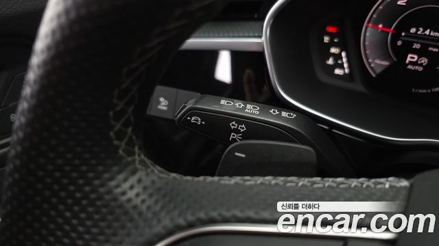 Audi Q3 (F3) 35 TDI Quattro Premium Sportback 2023 — фото 30