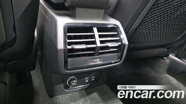 Audi Q3 (F3) 35 TDI Quattro Premium Sportback 2023 — фото 31