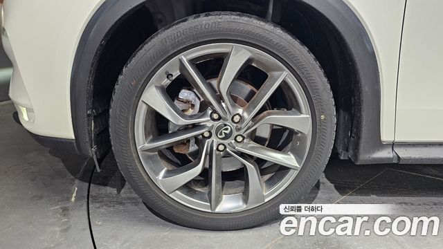 Infiniti QX50 (P71A) 2.0 Sensory AWD 2019 — фото 5