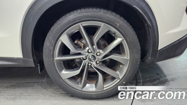 Infiniti QX50 (P71A) 2.0 Sensory AWD 2019 — фото 21