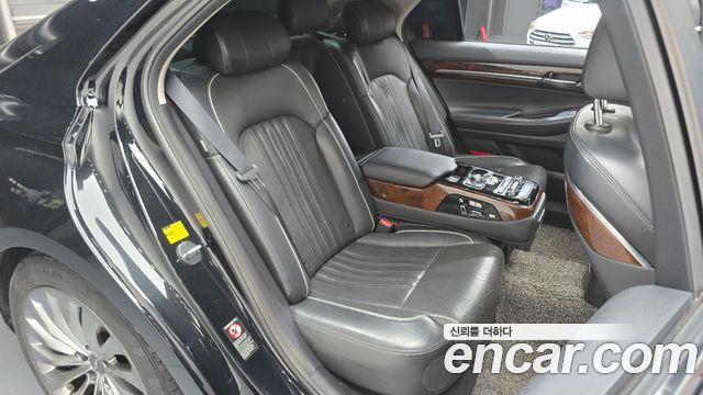 Genesis EQ900 3.3 T-GDI AWD Premiun Luxury 2016 — фото 12