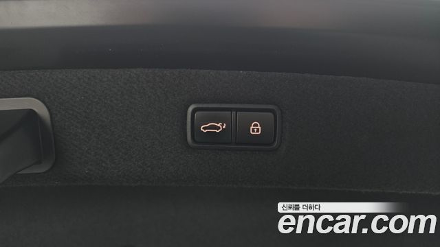 Genesis EQ900 3.3 T-GDI AWD Premiun Luxury 2016 — фото 20
