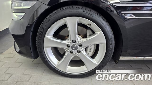 Genesis G80 (RG3) Gasoline 2.5 Turbo AWD 2022 — фото 5