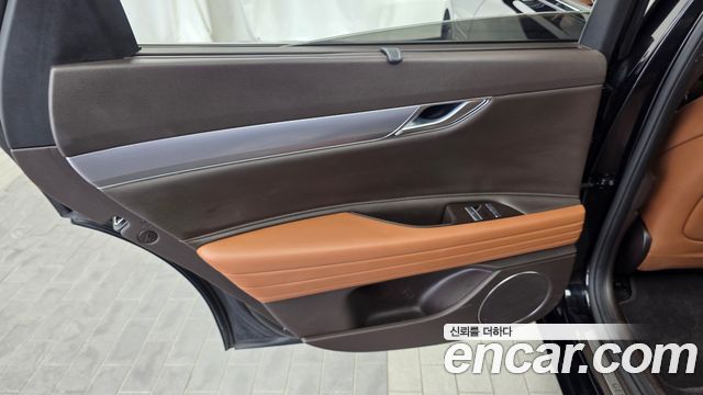 Genesis G80 (RG3) Gasoline 2.5 Turbo AWD 2022 — фото 25