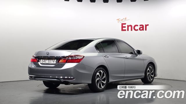 Honda Accord 2.4 9th 2016 — фото 2