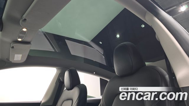 Tesla Model Y RWD 2023 — фото 23