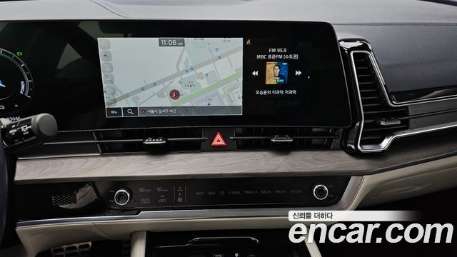 Kia Sportage Hybrid (V) Signature Gravity 2WD 2023 — фото 14
