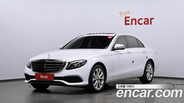 Mercedes-Benz E-Class (W213) E220d 4MATIC Exclusive