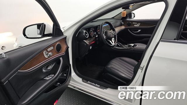 Mercedes-Benz E-Class (W213) E220d 4MATIC Exclusive 2019 — фото 10