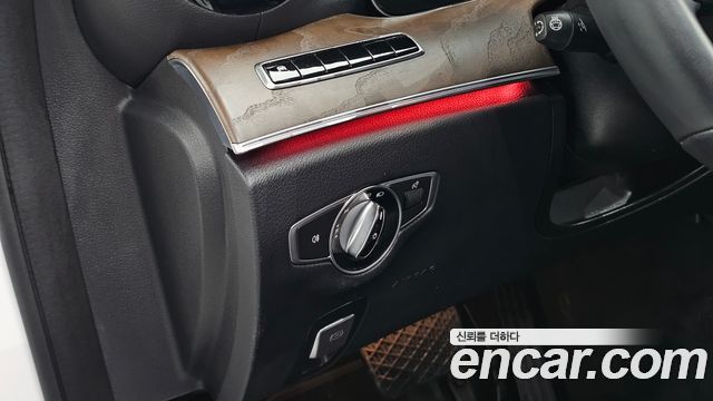 Mercedes-Benz E-Class (W213) E220d 4MATIC Exclusive 2019 — фото 14