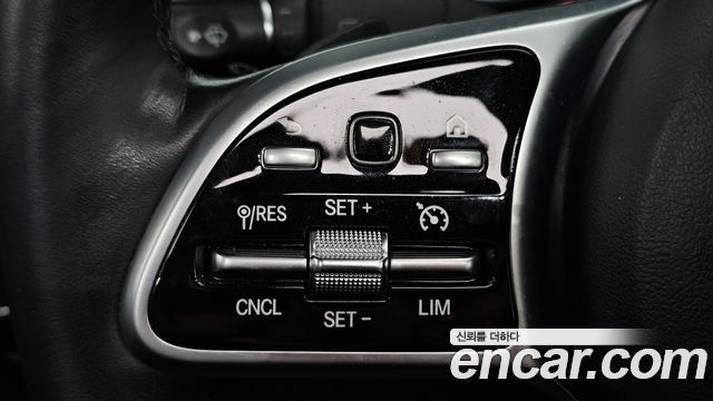 Mercedes-Benz E-Class (W213) E220d 4MATIC Exclusive 2019 — фото 18