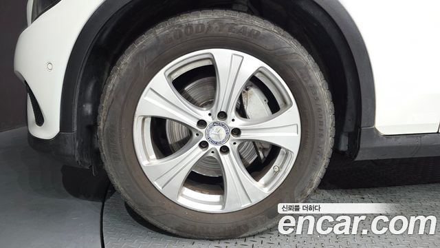 Mercedes-Benz GLC-Class (X253) GLC220 d 4MATIC 2016 — фото 5