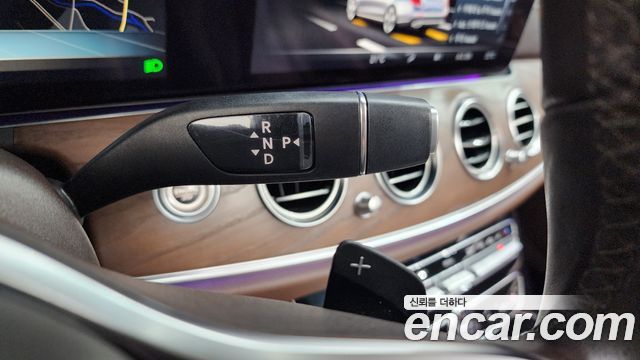 Mercedes-Benz E-Class (W213) E300 4MATIC Exclusive 2019 — фото 9