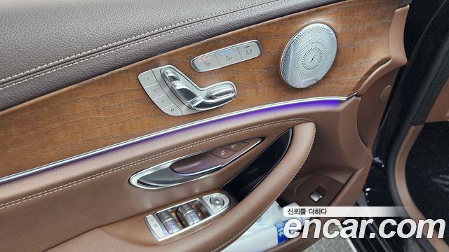 Mercedes-Benz E-Class (W213) E300 4MATIC Exclusive 2019 — фото 22