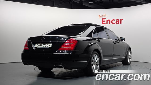 Mercedes-Benz S-Class (W221) S500L BlueEFFICIENCY 4MATIC 2012 — фото 2
