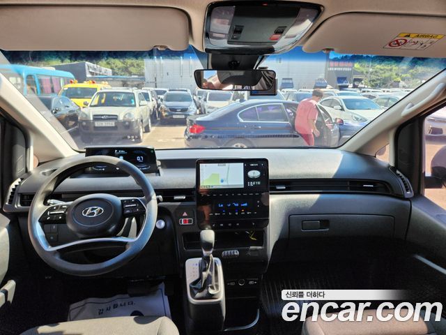 Hyundai Staria Cargo 5-Seater Smart 2022 — фото 9